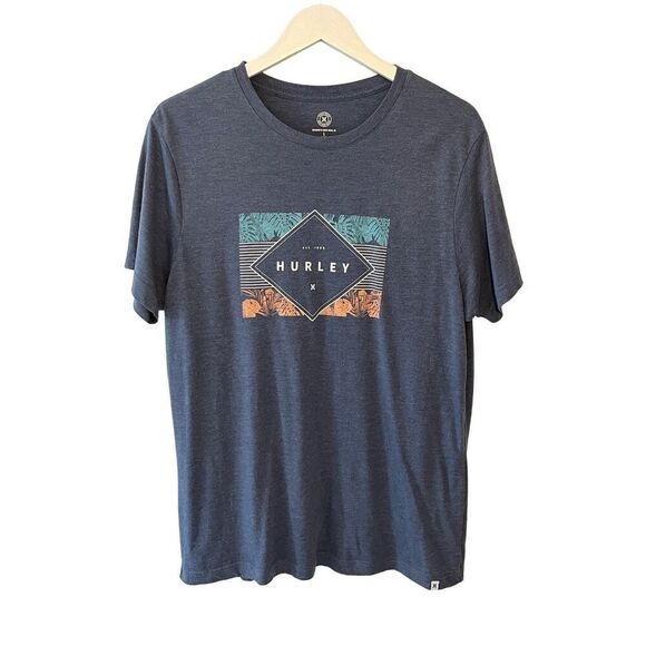 Hurley t-shirt  - Picture 1 of 6